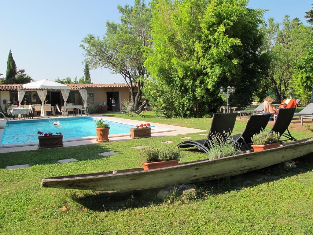 Mas La Provence Bed & Breakfast L'Isle-sur-la-Sorgue Exterior photo