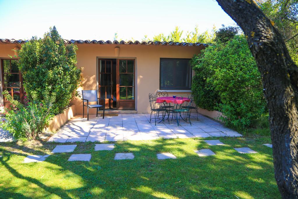 Mas La Provence Bed & Breakfast L'Isle-sur-la-Sorgue Exterior photo